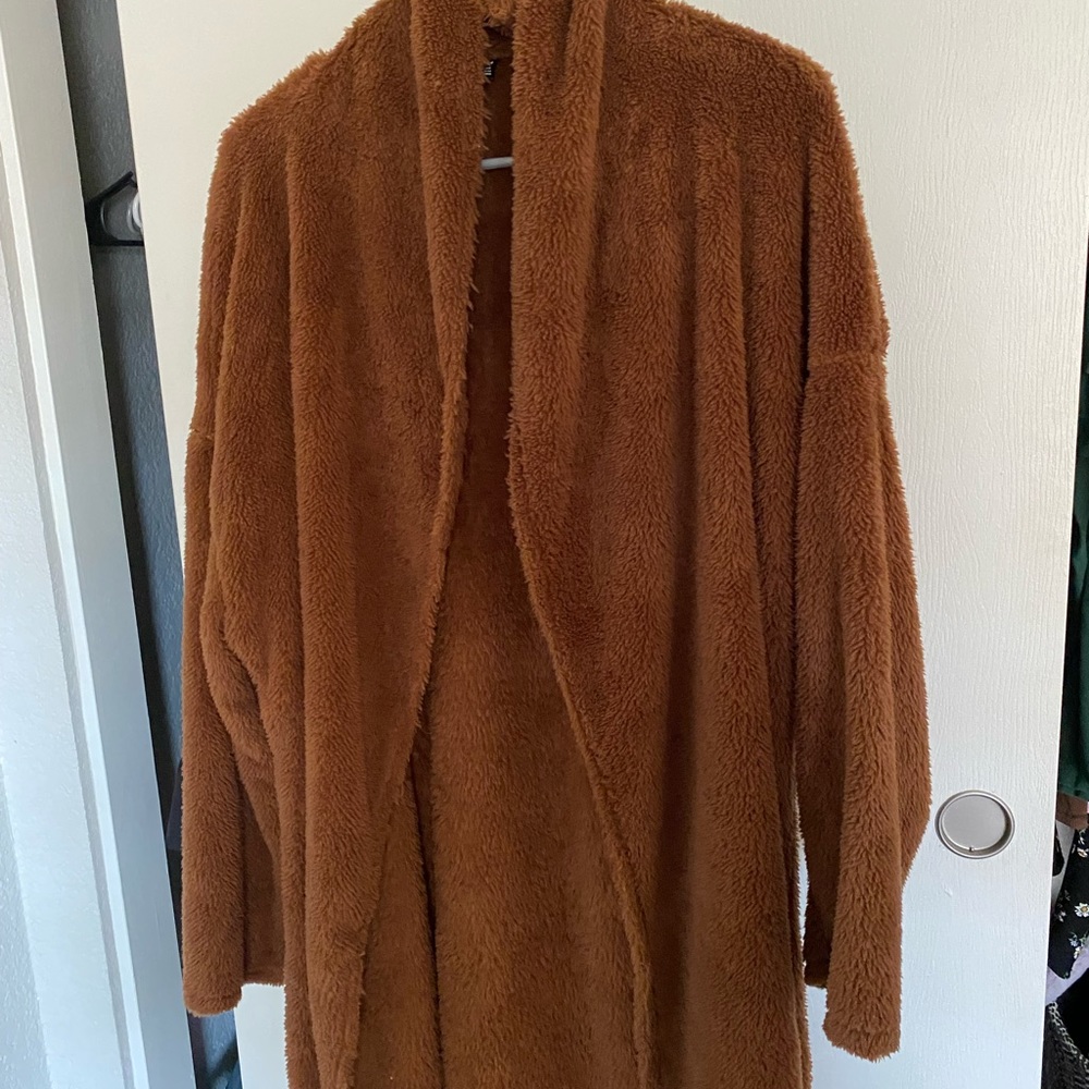 women’s brown fuzzy sweater